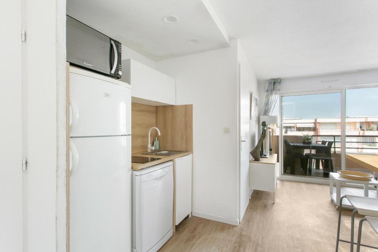 Appartement T3 Terrasse Vue Sur Mer, Piscine, Parking, Wifi Et Clim Sete Luaran gambar