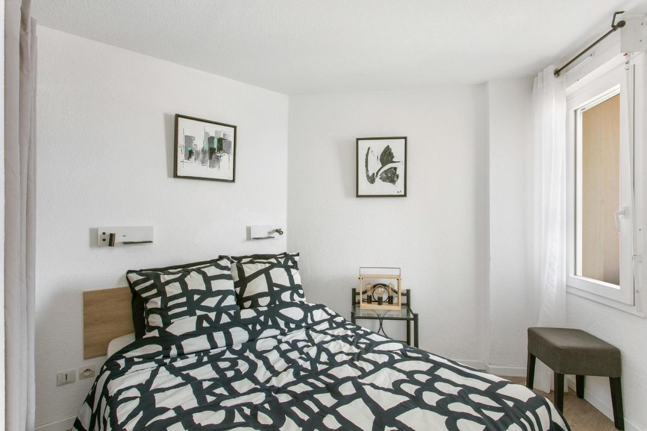 Appartement T3 Terrasse Vue Sur Mer, Piscine, Parking, Wifi Et Clim Sete Luaran gambar