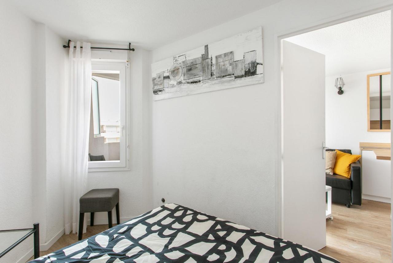 Appartement T3 Terrasse Vue Sur Mer, Piscine, Parking, Wifi Et Clim Sete Luaran gambar